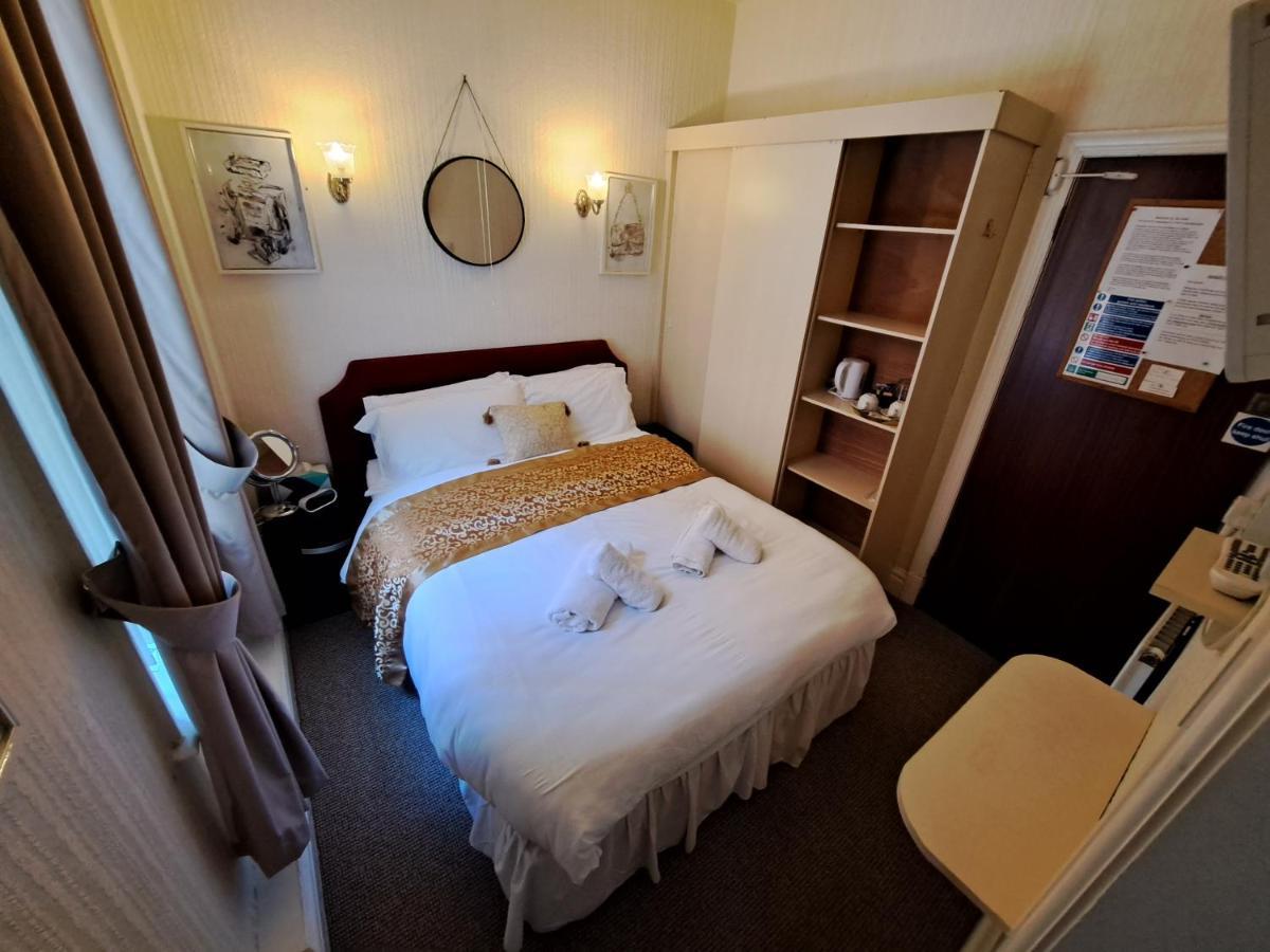 Lily Hotel Blackpool Esterno foto